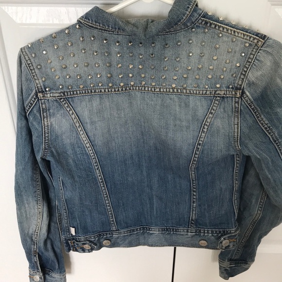 SALE! 🛍 Aritzia denim jacket - Picture 3 of 3